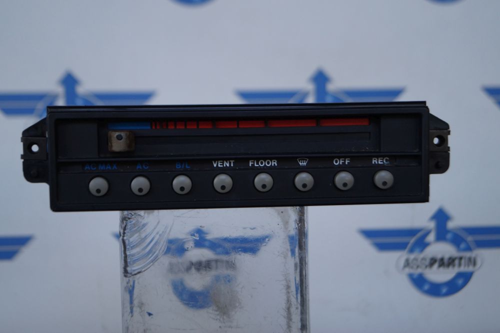 original Klimabedienteil für Volvo 480 Nr. 3450697
